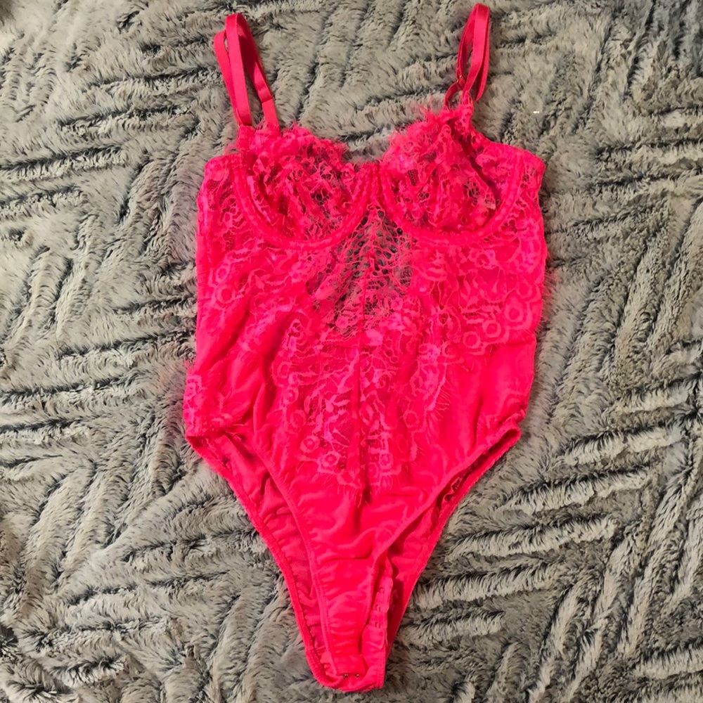 Neon Pink Lace Bodysuit π - Picture 6 of 8